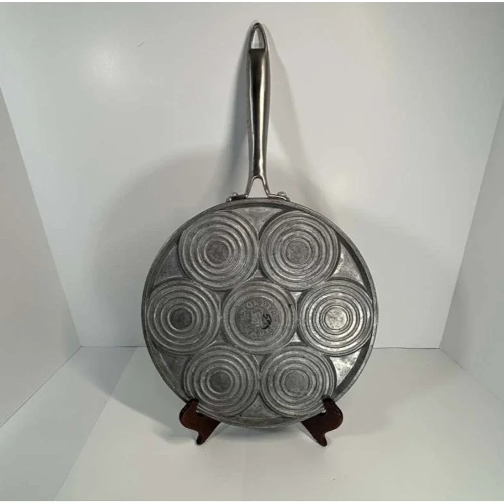 NORDIC WARE Non Stick Silver Dollar Waffle Chaffle Pan Makes 7 Waffles at Once